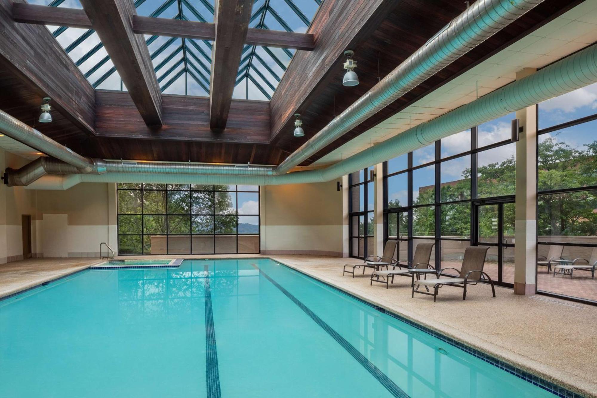 Doubletree Boston North Shore Danvers Exterior photo